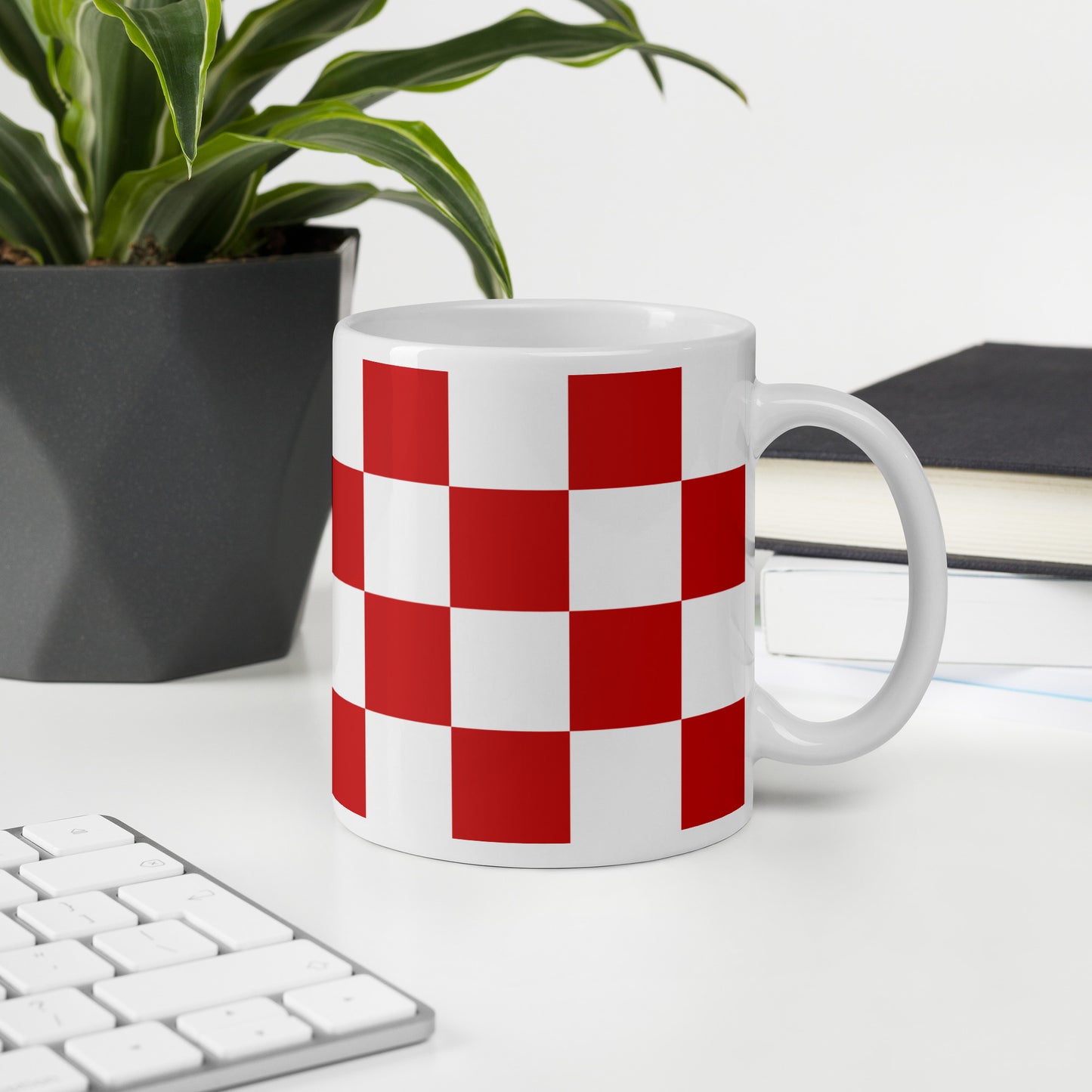 Checkered Mug